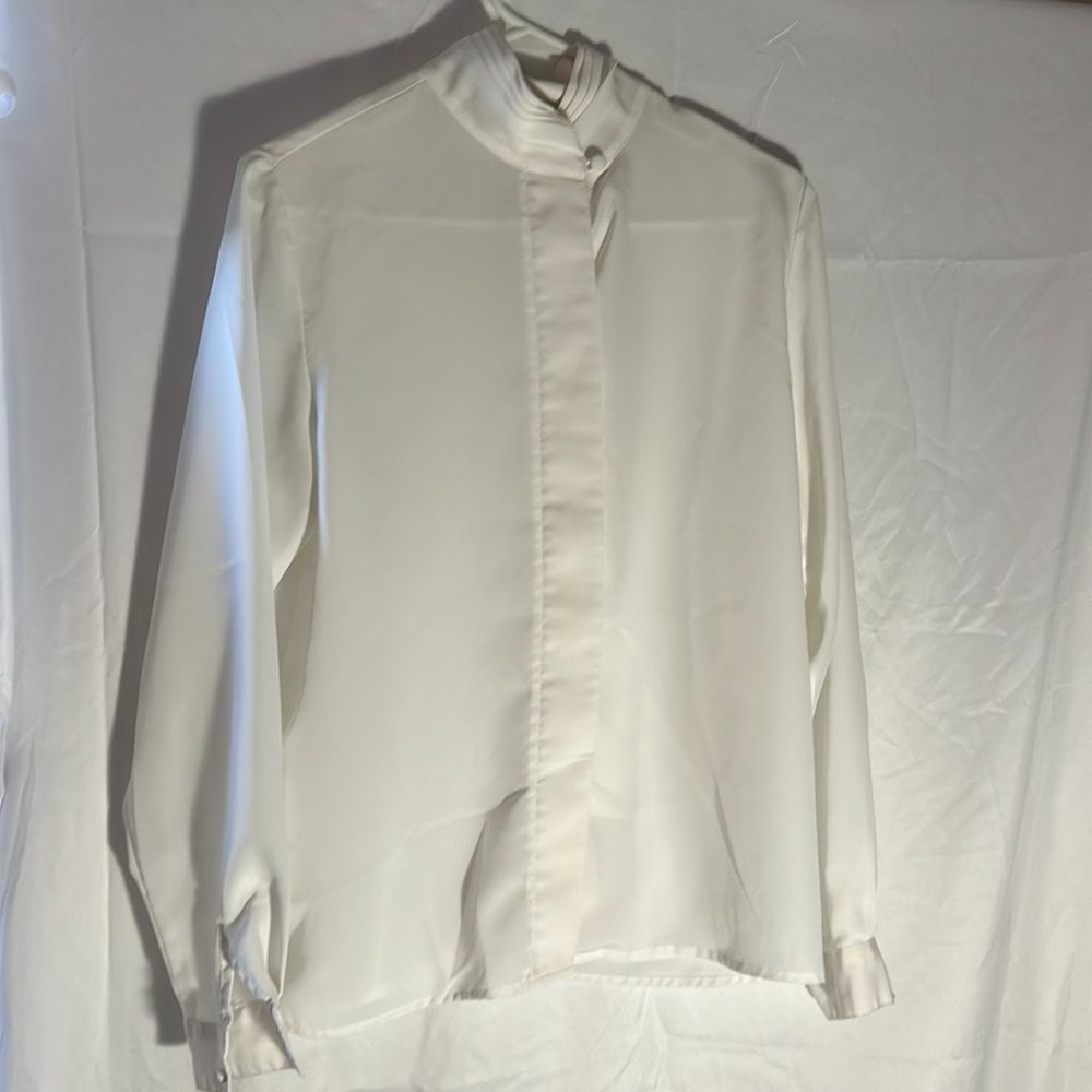 K. B. Lawrence - by Crystal-Kobe Ltd. - Blouse - White - Size 8
